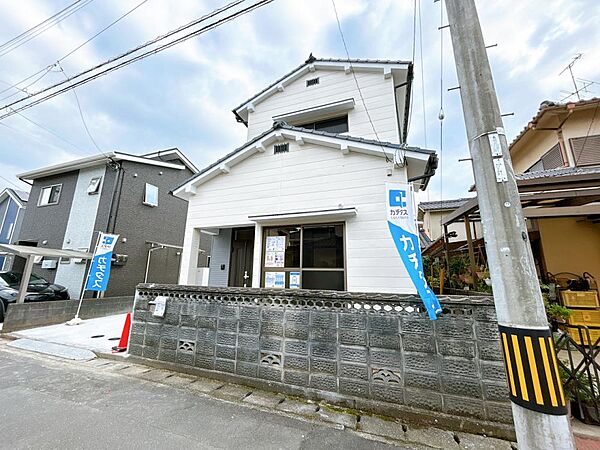 外観：338000040194