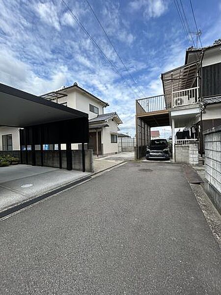 【前面道路】前面道路は幅員約4mです。