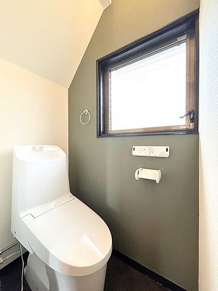 【リフォーム済】トイレは新品に交換しました。
