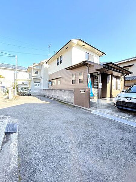 【前面道路】前面道路は幅員約4mです。