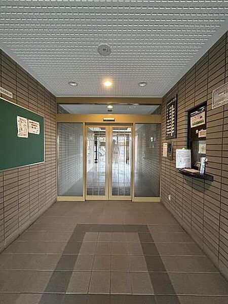 エントランスホール