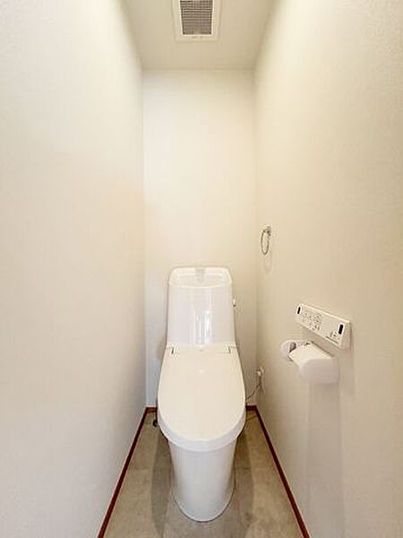 【リフォーム済】トイレは新品に交換しました。