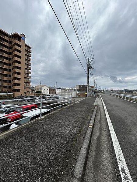 北側道路