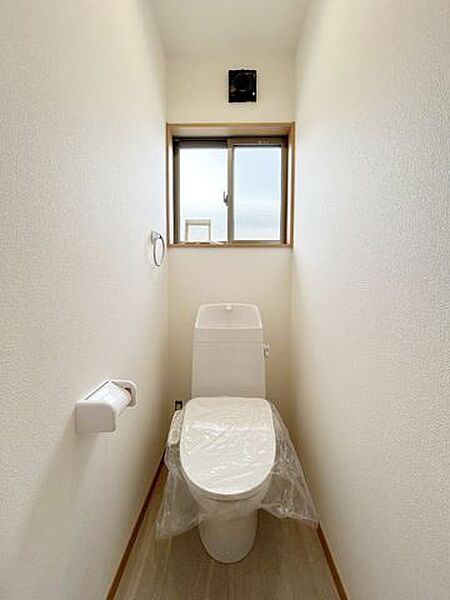 【リフォーム中】2階トイレも交換予定です。