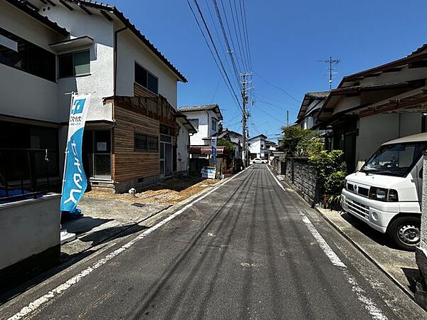 【前面道路】前面道路は幅員約4mです。