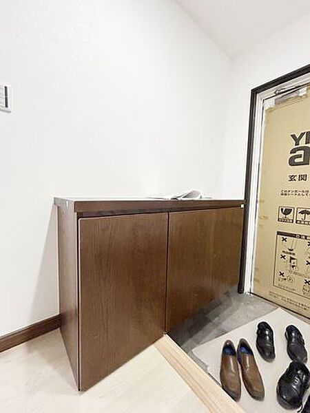 【リフォーム中】シューズボックスはクリーニングをおこないます。