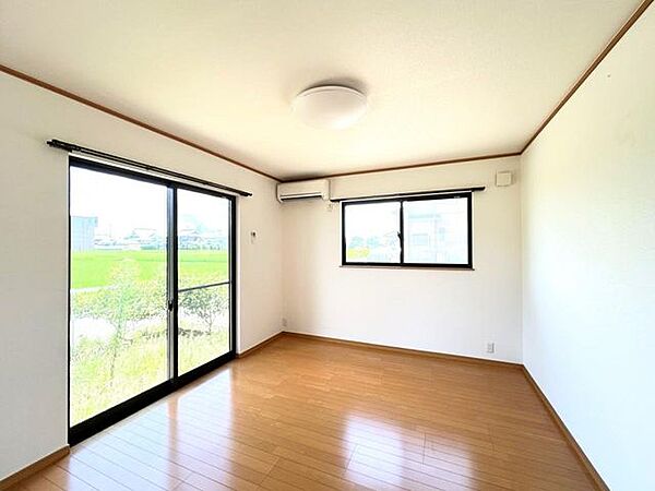 【一部リフォーム販売】1階7帖洋室