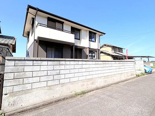 外観　別アングル