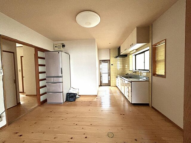 リビング/ダイニング 高知市横浜新町1丁目543