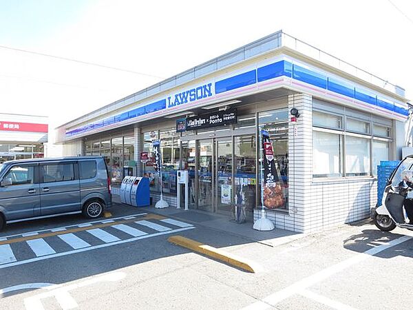 ローソンいの町枝川店 1300m