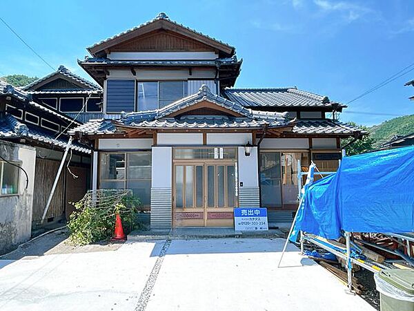 【リフォーム中】外壁、屋根は塗装予定です。見た目からきれいに生まれ変わります。