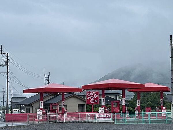 ガソリンスタンド ユニペトすげたバイパスSS様まで約700ｍ
