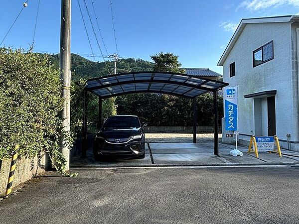 駐車場を拡大表示