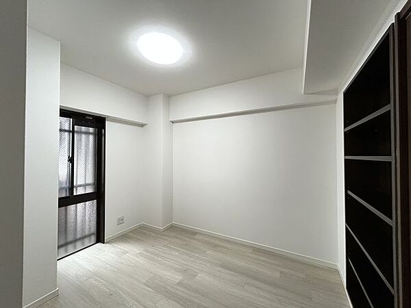 【リフォーム済】洋室約5.1帖