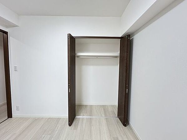 【リフォーム済】洋室約4.8帖　クローゼット