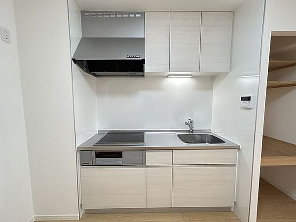 【リフォーム済】システムキッチン
