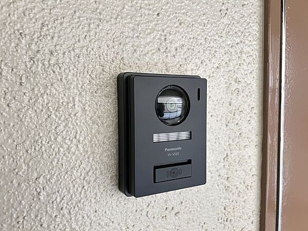 【リフォーム済】ドアホン　室外　オートロックドアホンではありません。