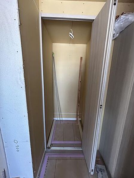 【リフォーム中】廊下物入