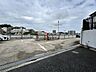 駐車場：マンション敷地内駐車場です。8000円/月