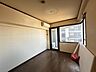 寝室：【リフォーム前】北側洋室4.7帖
