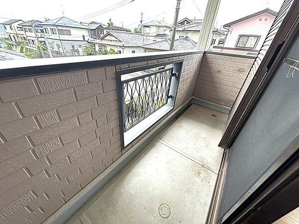 【期間限定現況販売】ベランダの写真です。