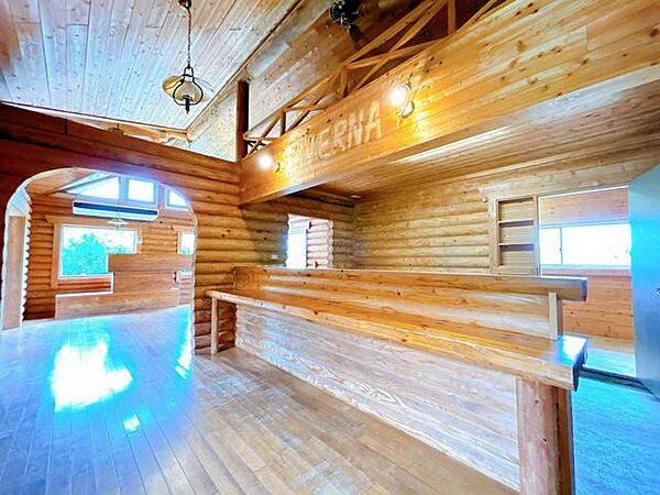 【リフォーム中】広間は洋室に生まれ変わります。