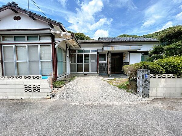 【現況販売】駐車場です。2台駐車可能に拡張します。