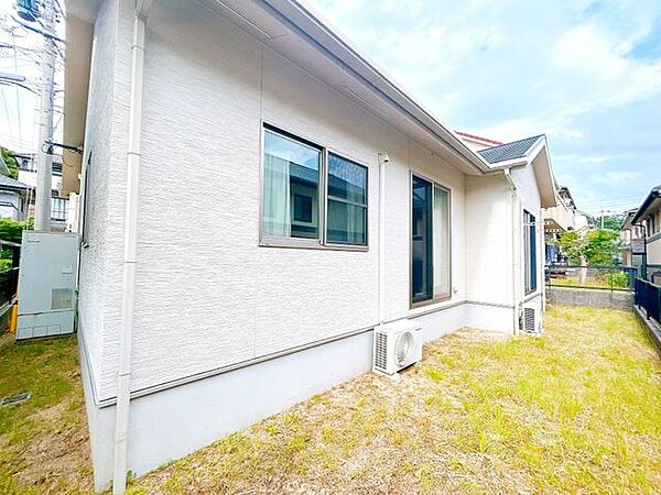 【期間限定現況販売】南西側の庭です。
