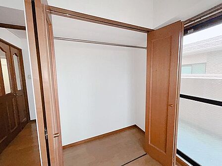 【リフォーム中】収納収納は各部屋に1個所設置します。建具交換予定。衣類や備品の整理にお役立て下さい。