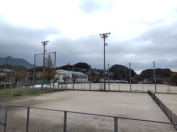 佐世保市立早岐中学校 【周辺環境】早岐中学校まで約2500ｍです。