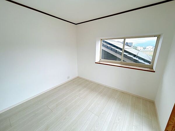 洋室を拡大表示