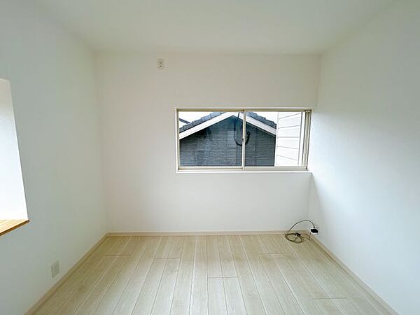 洋室を拡大表示