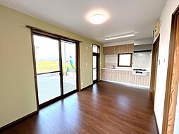 八代市古閑下町　戸建て 3SDKのリビング/ダイニング