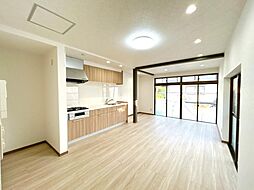 人吉市下原田町字瓜生田　戸建て 2SLDKのリビング/ダイニング