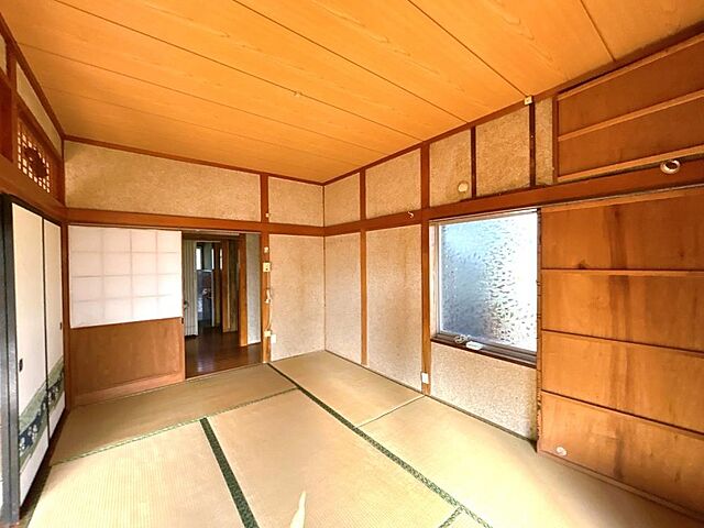 室内 八代市島田町1149-1