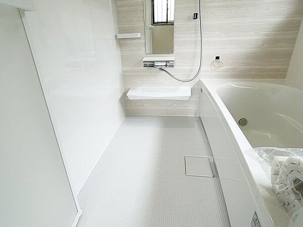 【リフォーム済】1坪サイズのユニットバスに入れ替えいたしました。