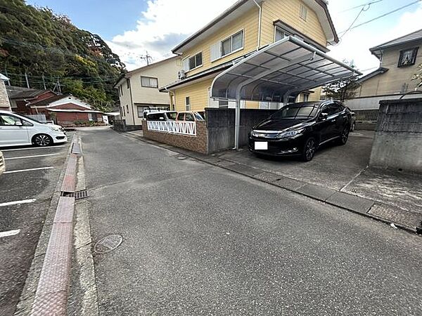 【前面道路】前面道路は約3.8ｍと約4.8ｍに接道しています。
