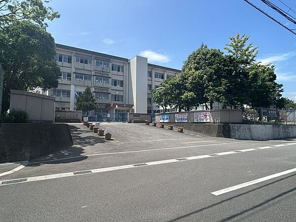 大分市立大東 【周辺環境】大東中学校まで約2030ｍ(徒歩約26分)