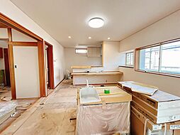延岡市富美山町　戸建て