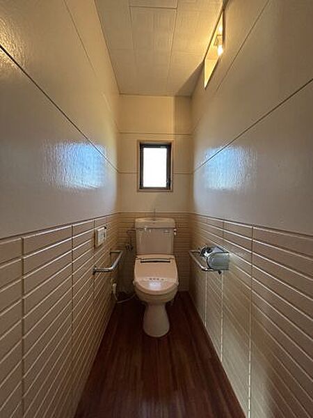 トイレを拡大表示