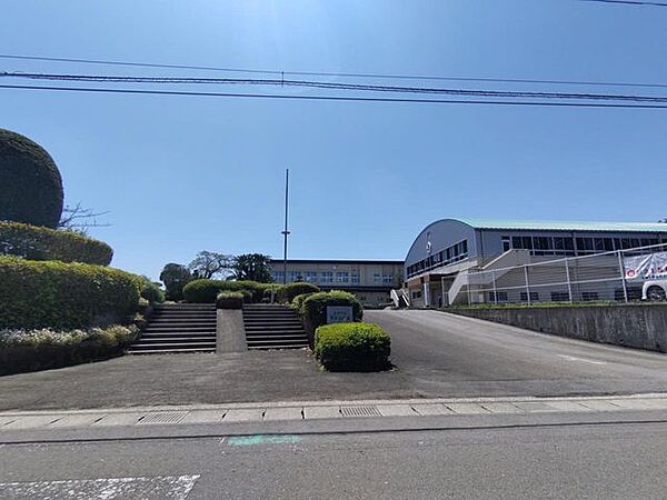 【周辺環境・小学校】本庄小学校まで約3200ｍ（徒歩で約40分）です。