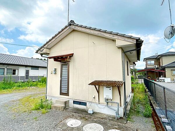 【リフォーム前写真】東側からの外観です。