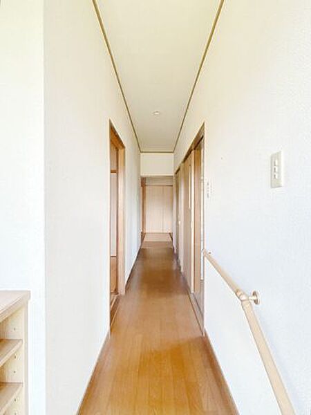 玄関を拡大表示