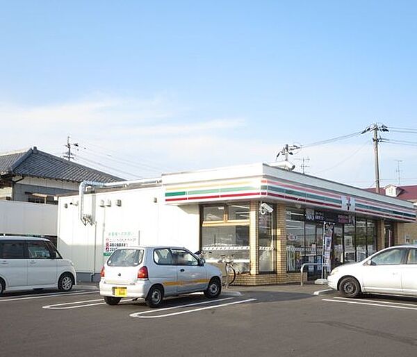 【周辺環境】セブンイレブン都城志比田町店様まで、徒歩5分（約400ｍ）です。 390m
