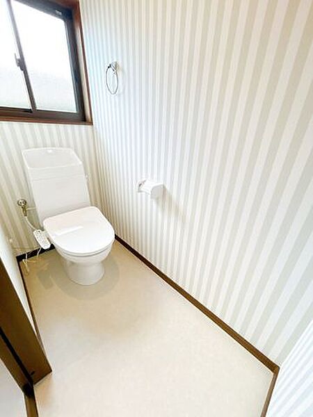 トイレを拡大表示