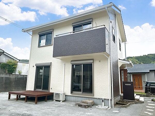 外観：346000043015