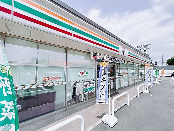 セブンイレブン鹿屋寿7丁目店 【周辺環境】セブンイレブン寿7丁目店様まで約370ｍ（徒歩5分）。深夜やちょっとしたお買い物に便利ですね。