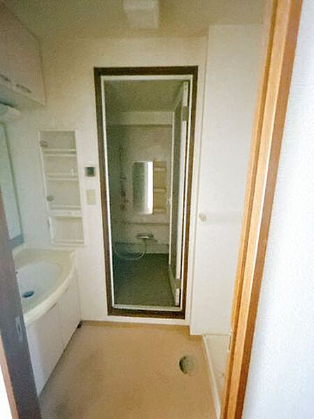 【リフォーム中/ユニットバス】浴室は新品のユニットバスに交換します。足を伸ばせる1坪サイズの広々とした浴槽で、1日の疲れをゆっくり癒すことができますよ。