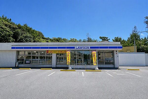 コンビニ 【周辺環境】ローソン名護大北店まで250ｍ(徒歩4分)。
