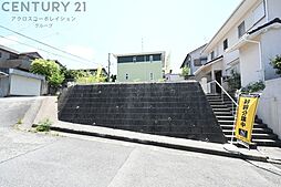 兵庫県川西市萩原台西3丁目